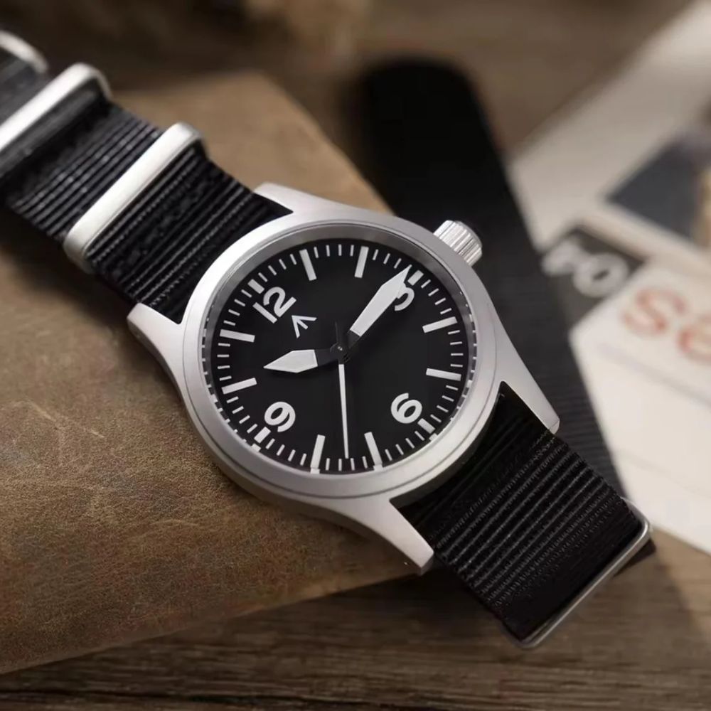 Relógio Militado Supreme Steel